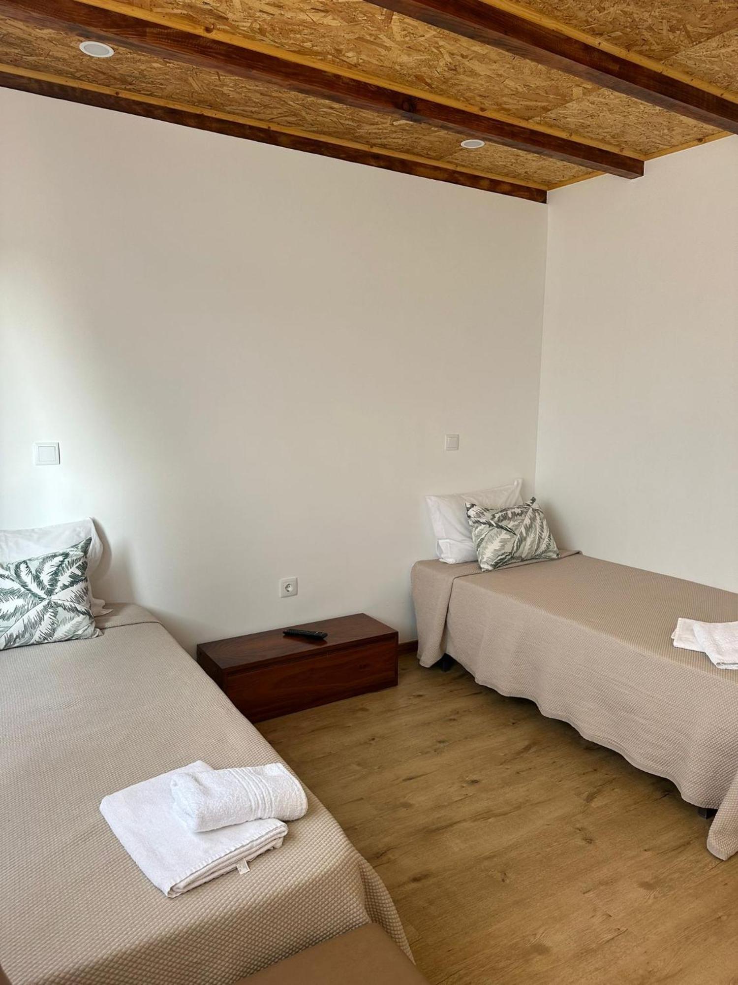 Guest House Mj Povoa de Varzim Bagian luar foto