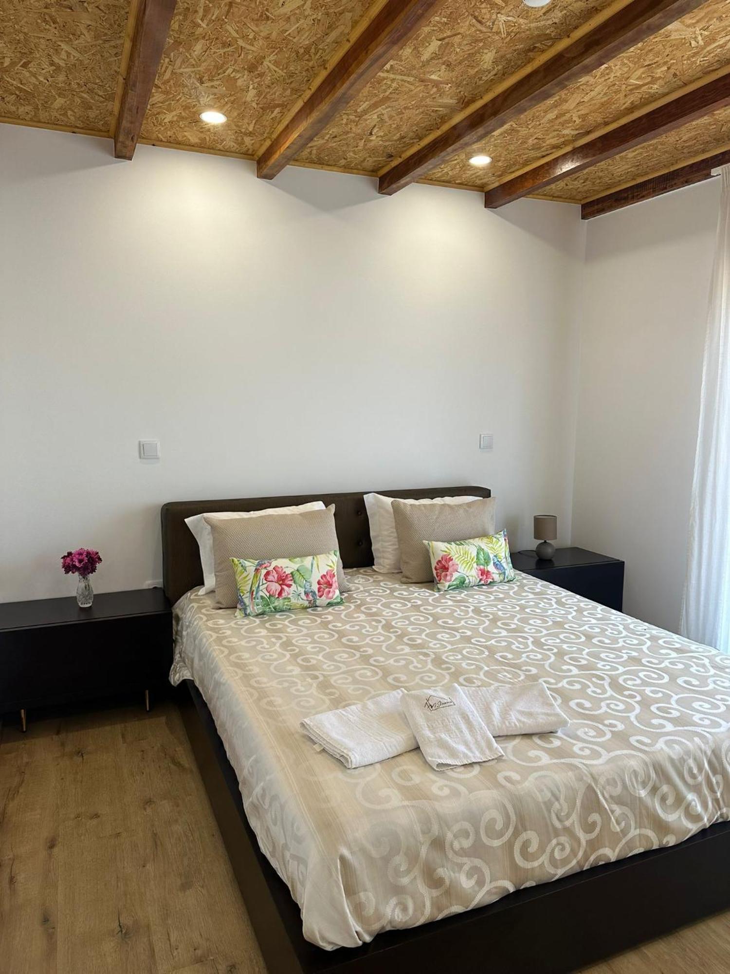 Guest House Mj Povoa de Varzim Bagian luar foto