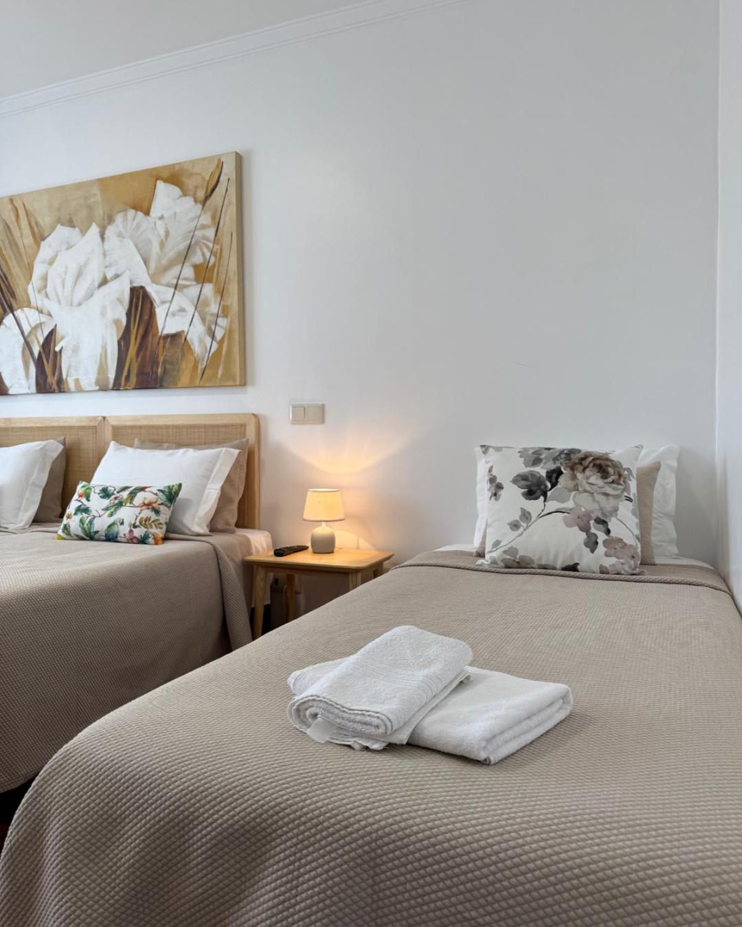 Guest House Mj Povoa de Varzim Bagian luar foto